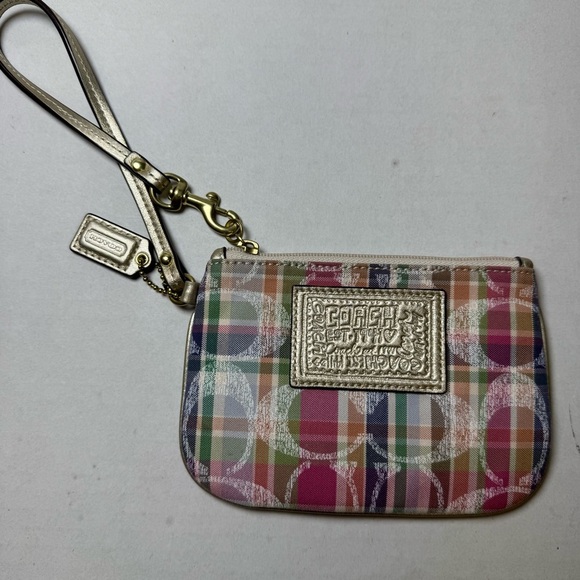Coach Poppy Multicolored Plaid Print Wristlet - Picture 1 of 7